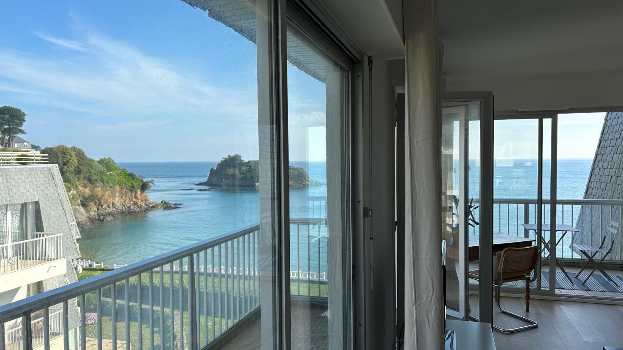 Appartement Pied Dans L'Eau - La Comtesse Saint-Quay-Portrieux Eksteriør bilde